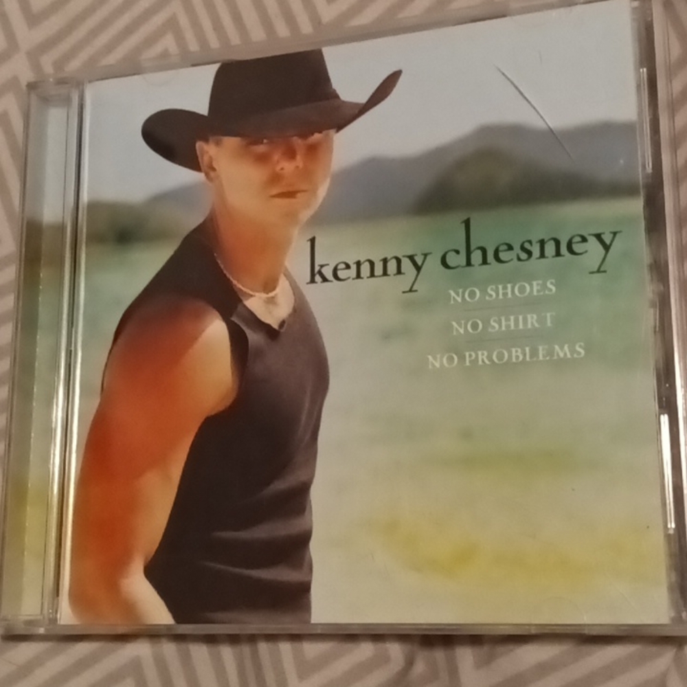 5 Kenny Chesney CDs - Picture 9 of 10